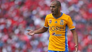 Guido Pizarro, durante un partido de Liga MX con Tigres