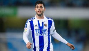 Carlos Vela disputa un compromiso con la Real Sociedad