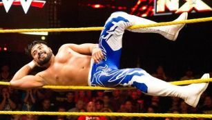 Andrade 'Cien' Almas en una lucha de NXT