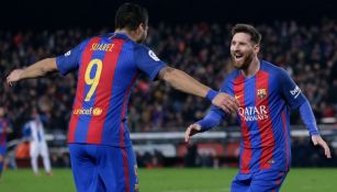 Messi y Suárez festejan la goleada contra el Espanyol en La Liga