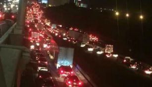 La autopista México-Puebla completamente detenida rumbo a Veracruz