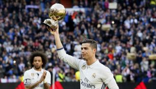 Cristiano Ronaldo ofrece su cuarto Balón de Oro a la afición merengue