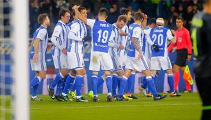 Jugadores de la Real Soriedad festejan un gol