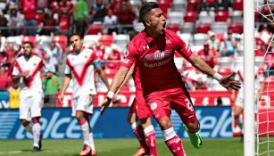 Uribe celebra el único tanto de los Diablos Rojos