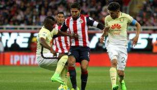 Jair Pereira, durante el Clásico Nacional