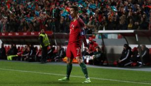 Cristiano Ronaldo festeja uno de sus tantos contra Hungría 
