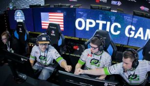 Integrantes de OpTic Gaming celebran triunfo de partida