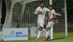 Escoto festeja su gol contra Alebrijes