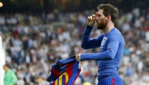 Messi festeja su gol 500 con el Barcelona