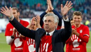 Ancelotti festeja el título del Bayern Munich de la temporada 2016-17