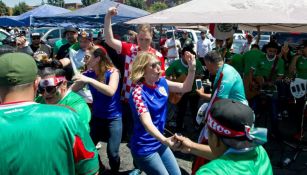 Mujer de Croacia baila con un mexicano en Los Angeles