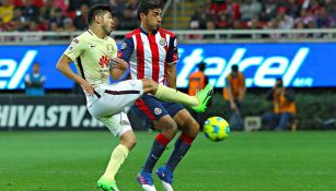 Chivas y América durante el torneo Clausura 2017