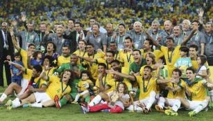 Brasil celebra el título conseguido en la Copa Confederaciones de 2013