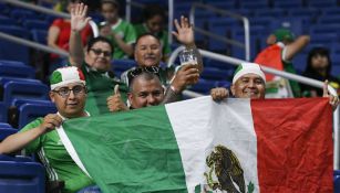 Aficionados mexicanos en el partido entre el Tri y Curazao