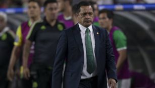 Pompilio Páez durante el encuentro entre México y Honduras