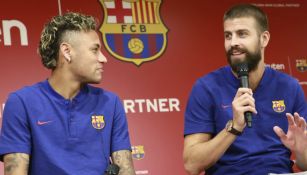 Neymar y Piqué en un evento del Barcelona