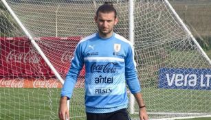Gastón Silva entrena con la Selección de Uruguay