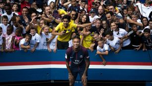 Neymar, durante su presentación con el PSG