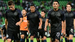 Jugadores de Chivas lamentan la igualada en el TSM