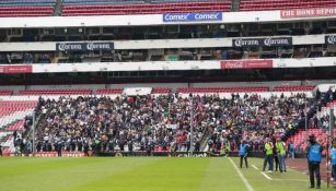 La porra presente en el Estadio Azteca