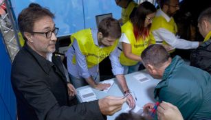 Agustí  Benedito invita a votar a los socios del Barcelona 