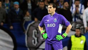 Iker Casillas en un partido con Porto 