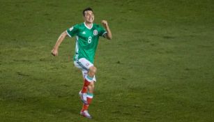 Hirving Lozano festeja gol con la Selección Mexicana