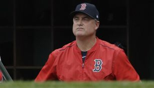 John Farrell en un encuentro de Boston previo a ser eliminados por Houston