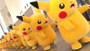 Pikachus en un desfile en Japón