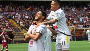 Landín celebrando un gol frente a Saprissa