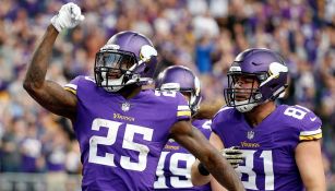 El festejo de Latavius Murray tras conseguir su TD