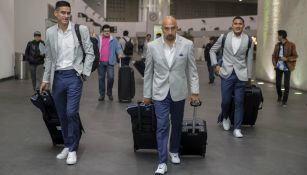 Jugadores de Pachuca en el Aeropuerto rumbo a los Emiratos Árabes Unidos