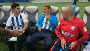 Guzmán,Honda y Pérez durante el reconocimiento del Estadio Zayed Sport City