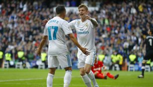 Kroos y Vazquez celebran gol con el Real Madrid