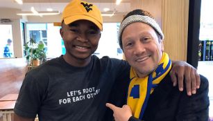 Rob Schneider luce bufanda de Tigres 