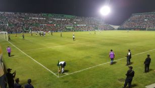 Pumas, a punto de cobrar un tiro de esquina en el duelo contra Cafetaleros