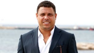 Ronaldo Nazario sonríe para la cámara