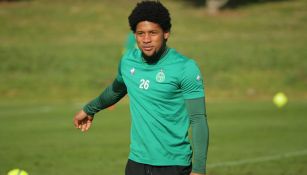 Vagner Dias, durante un entrenamiento con Saint-Étienne