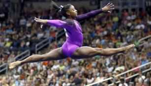 Simone Biles  durante una rutina