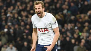 Harry Kane celebra un gol con el Tottenham