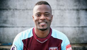 Patrice Evra, tras fichar con West Ham