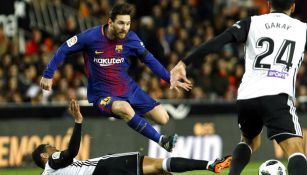Messi esquiva barrida en Copa del Rey 