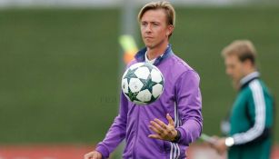 Guti durante un entrenamiento con Real Madrid