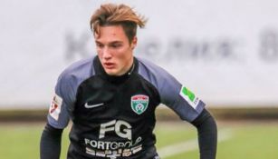 Stanislav Manáyev, durante un encuentro del FC Tosno  