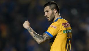 Gignac celebra un gol contra Pachuca 