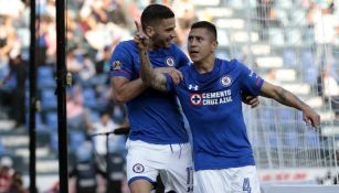 Cata Domínguez festeja su gol contra Puebla en la cancha del Azul 