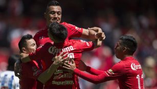 Fernando Uribe celebra su gol contra Pachuca