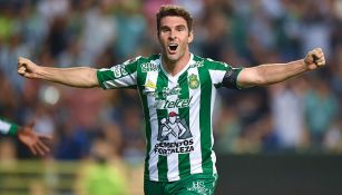 Boselli festeja su primer gol vs. Celaya en Copa