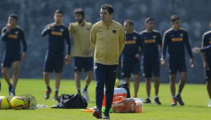 David Patiño, durante un entrenamiento con Pumas