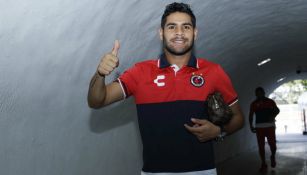 Daniel Villalva sonríe en el tunel del Estadio Luis Pirata Fuente 